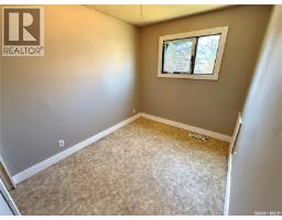 Other - 671 102nd Street, North Battleford, SK S9A1C9 Photo 9