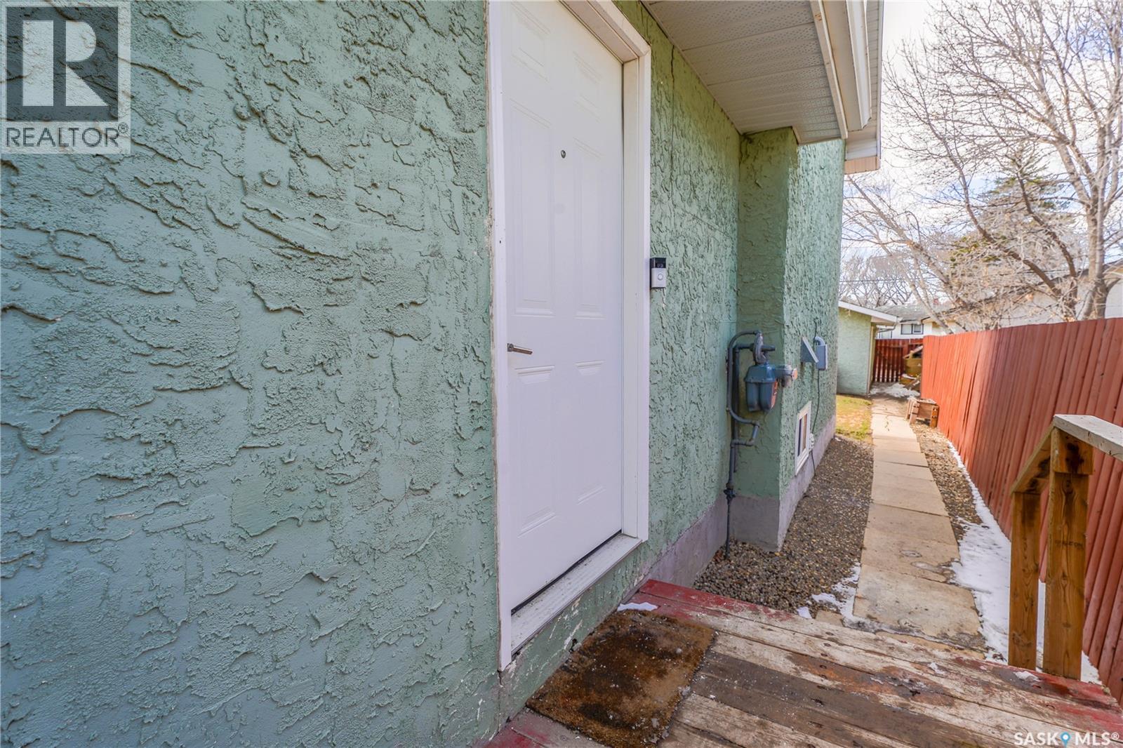 334 Robinson STREET - 5