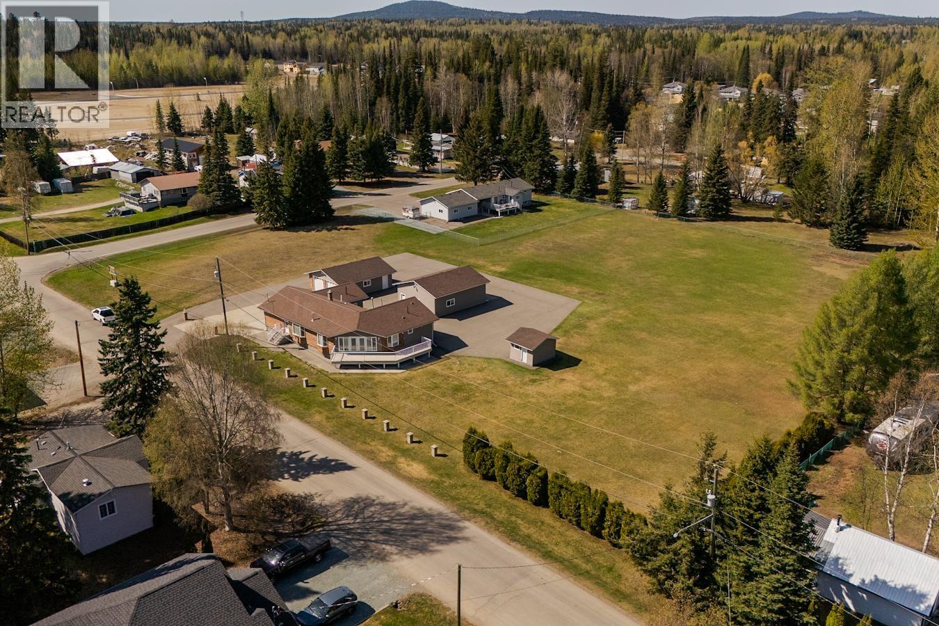 4642 MARTIN ROAD - 40