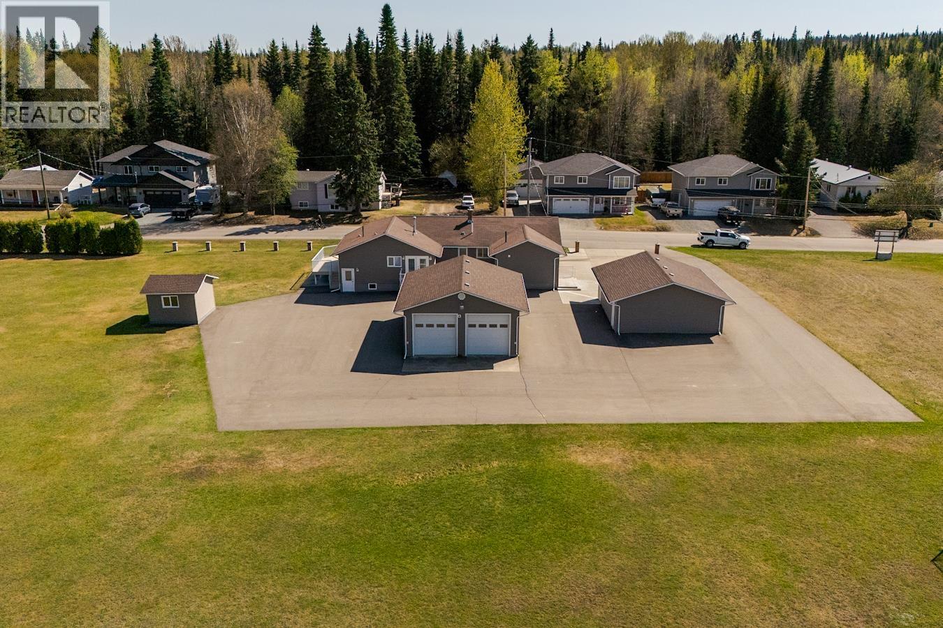 4642 MARTIN ROAD - 38