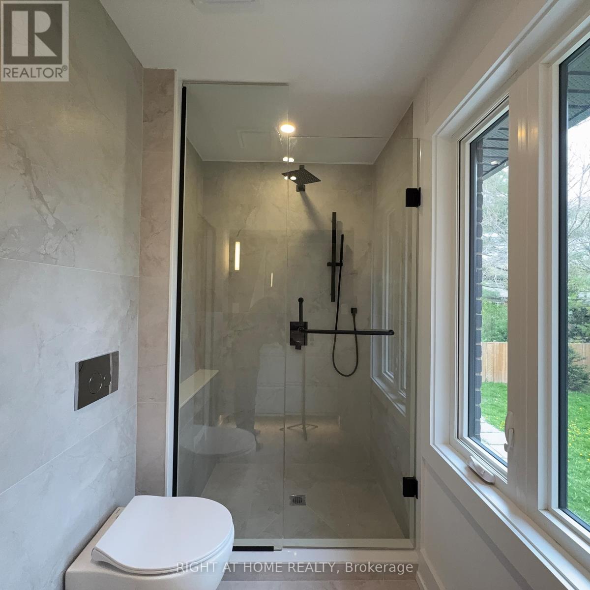 136 SANTA BARBARA ROAD - 21