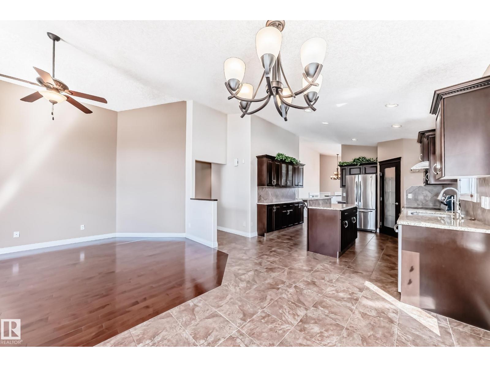 1221 CUNNINGHAM DR SW, Edmonton