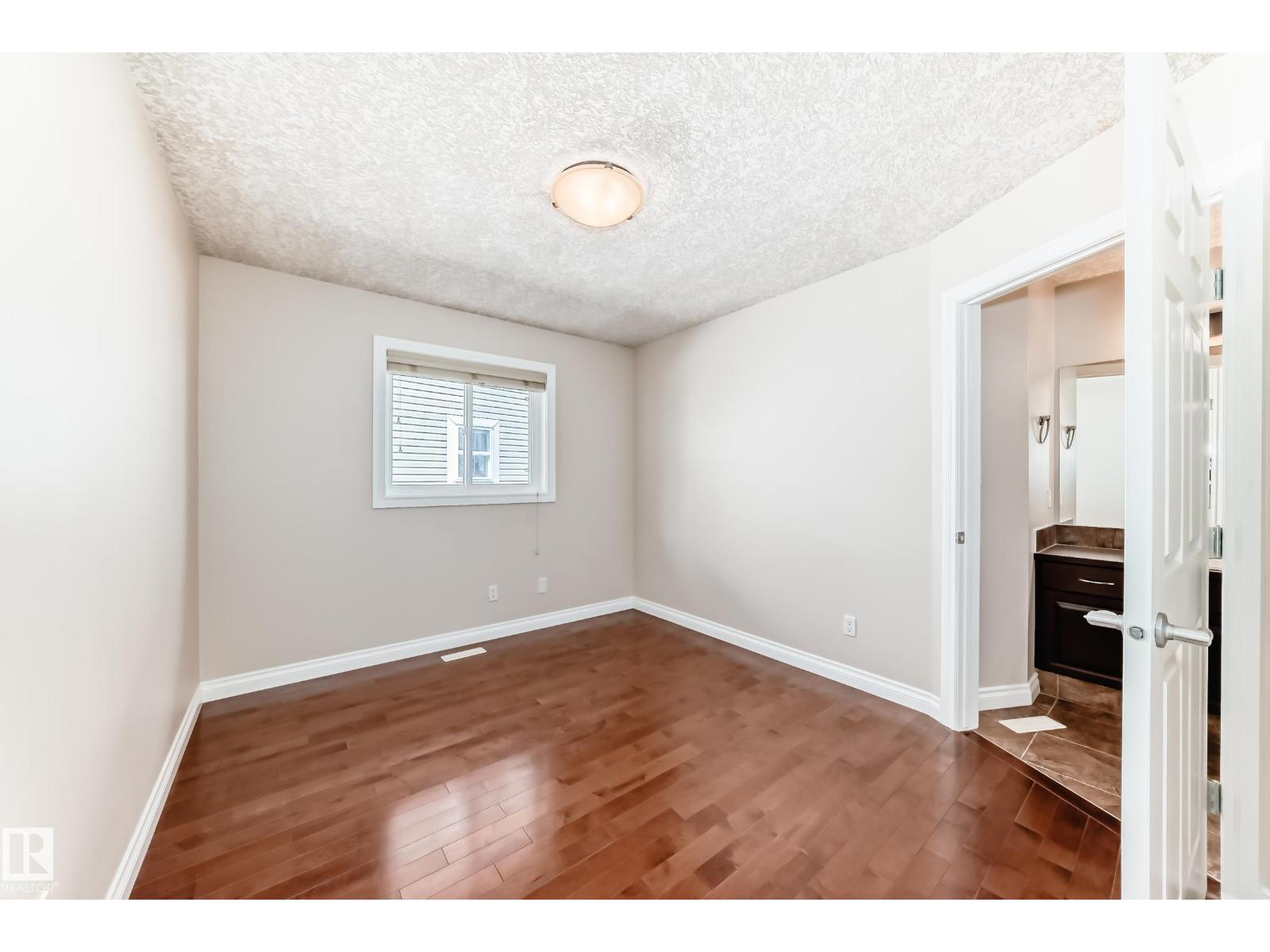 1221 CUNNINGHAM DR SW, Edmonton