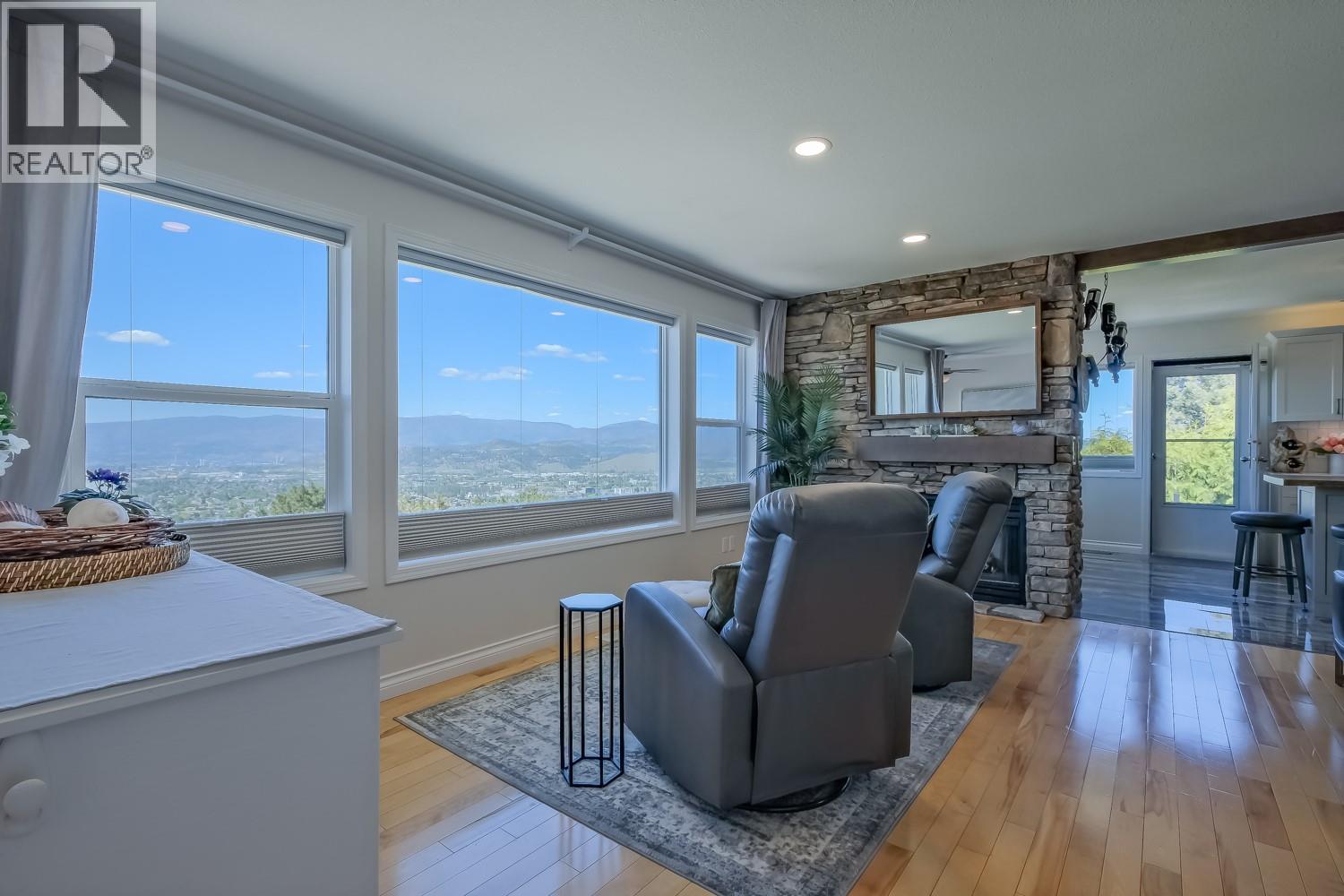 853 Toovey Road - 11