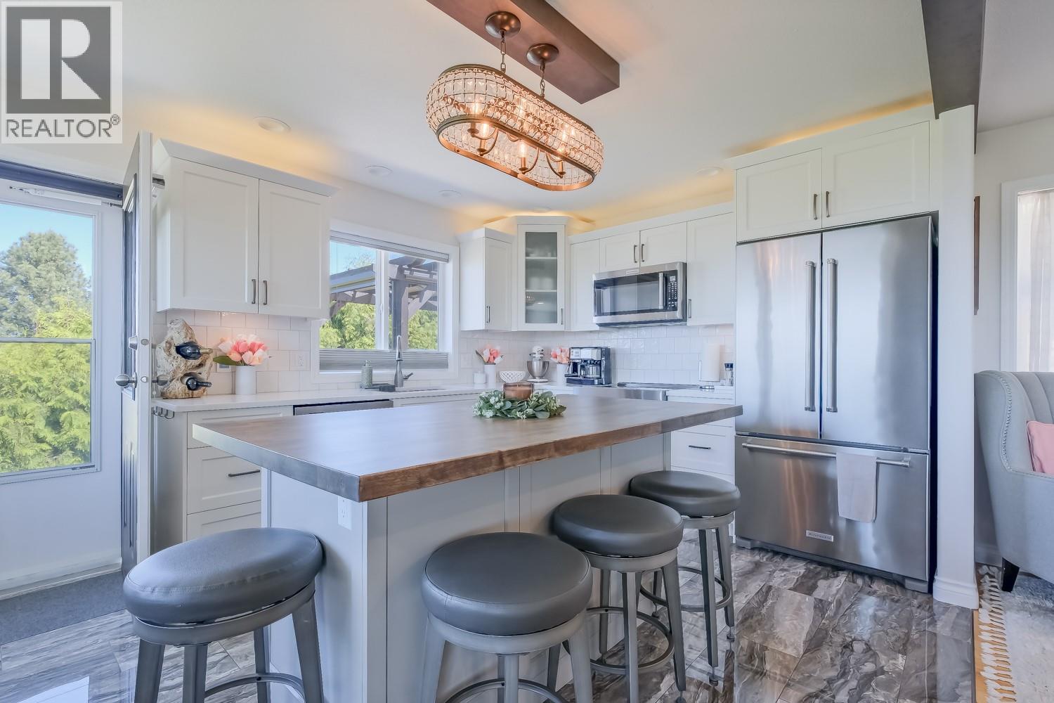 853 Toovey Road - 4