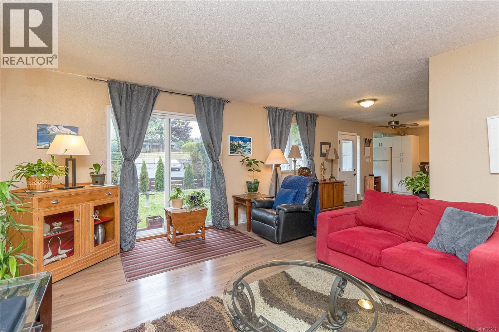 #8 3208 Gibbins Rd - 7
