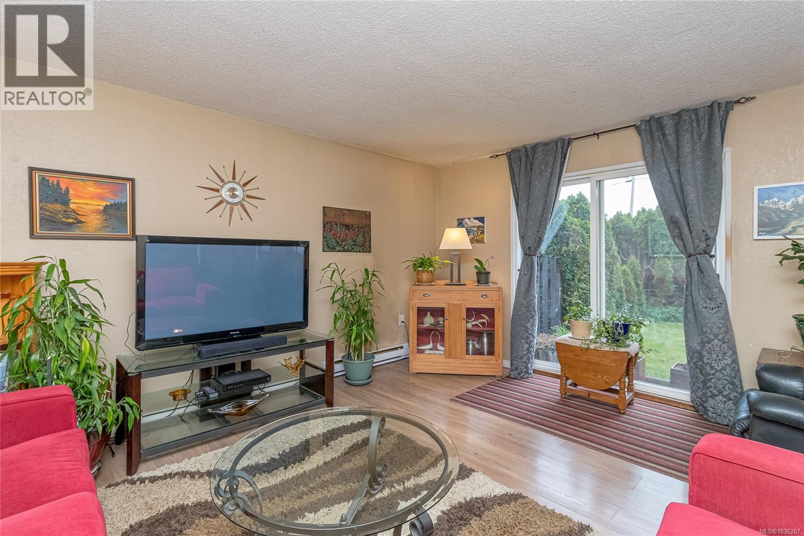 #8 3208 Gibbins Rd - 8