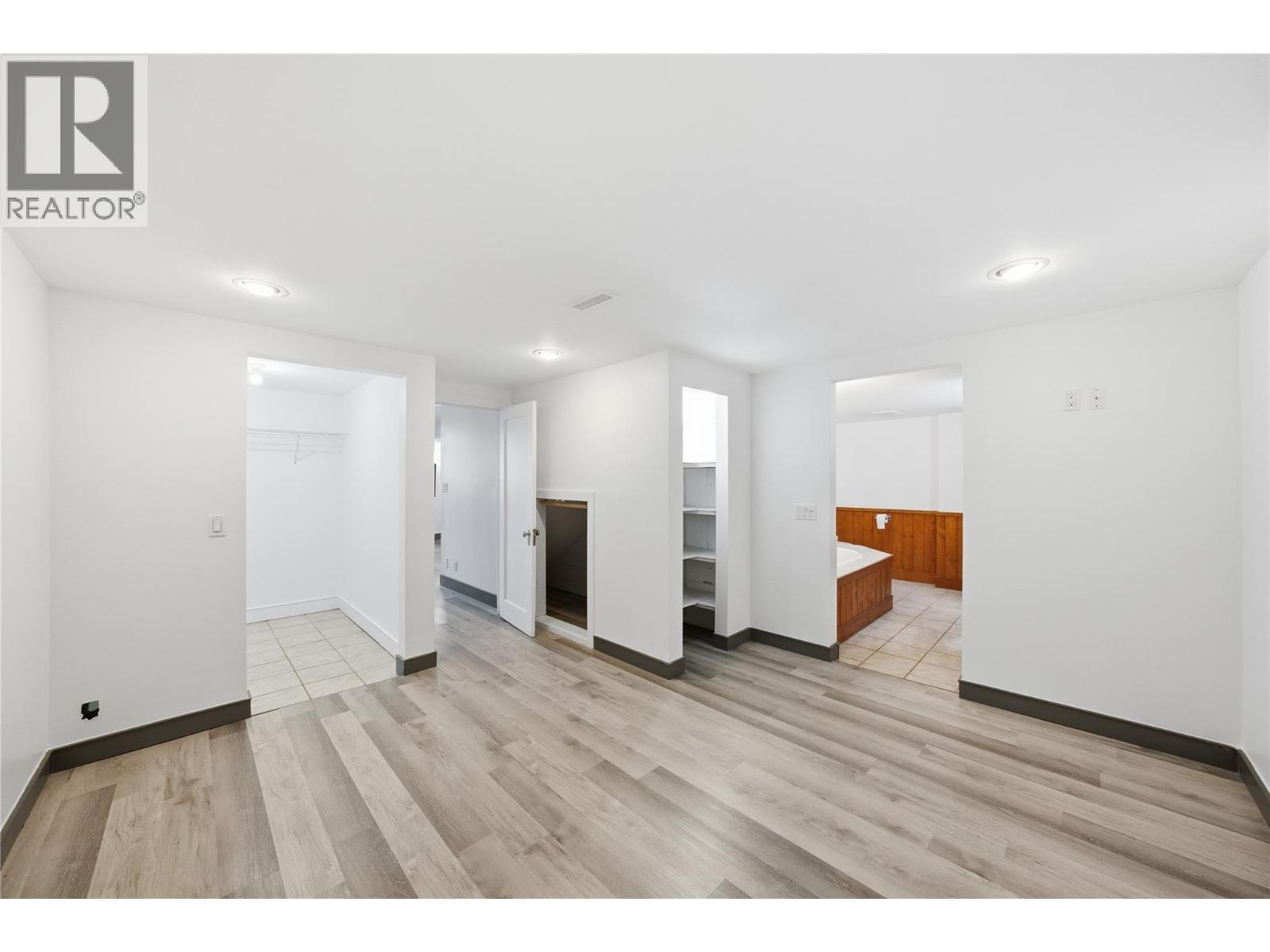 3405 Logan Road - 16