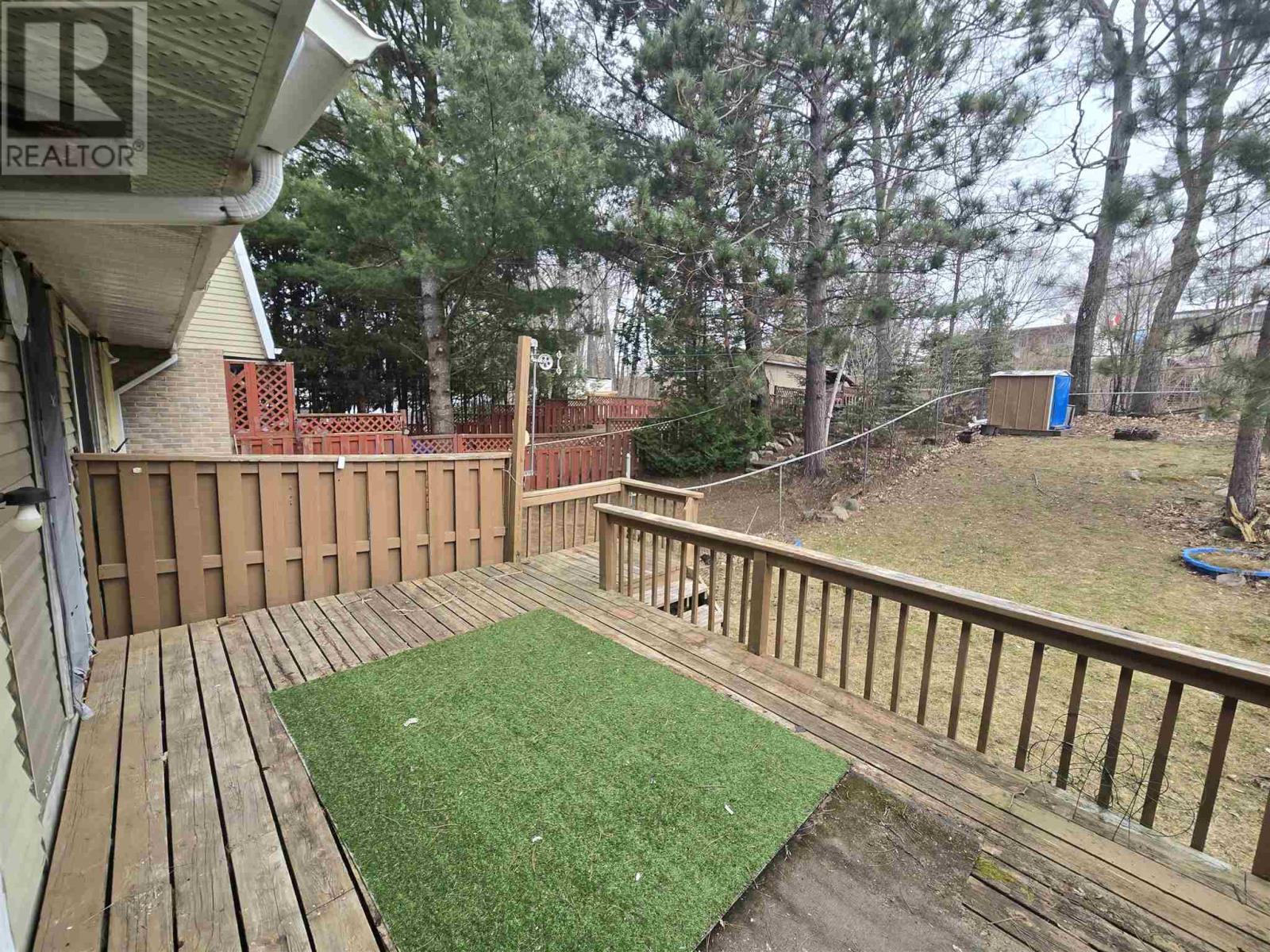 55 Tokyo CRES, Elliot Lake, Ontario, P5A2S1 — Photo 5