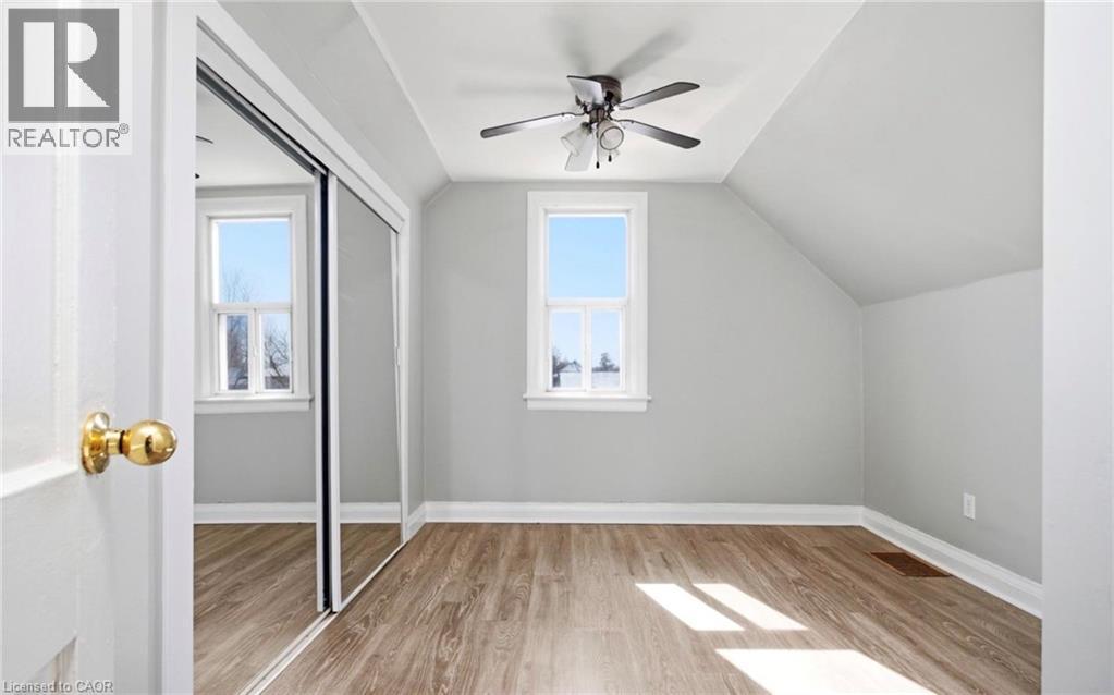 542 WALMER Road Unit# Upper, Hamilton, Ontario, L8H3E6 — Photo 3