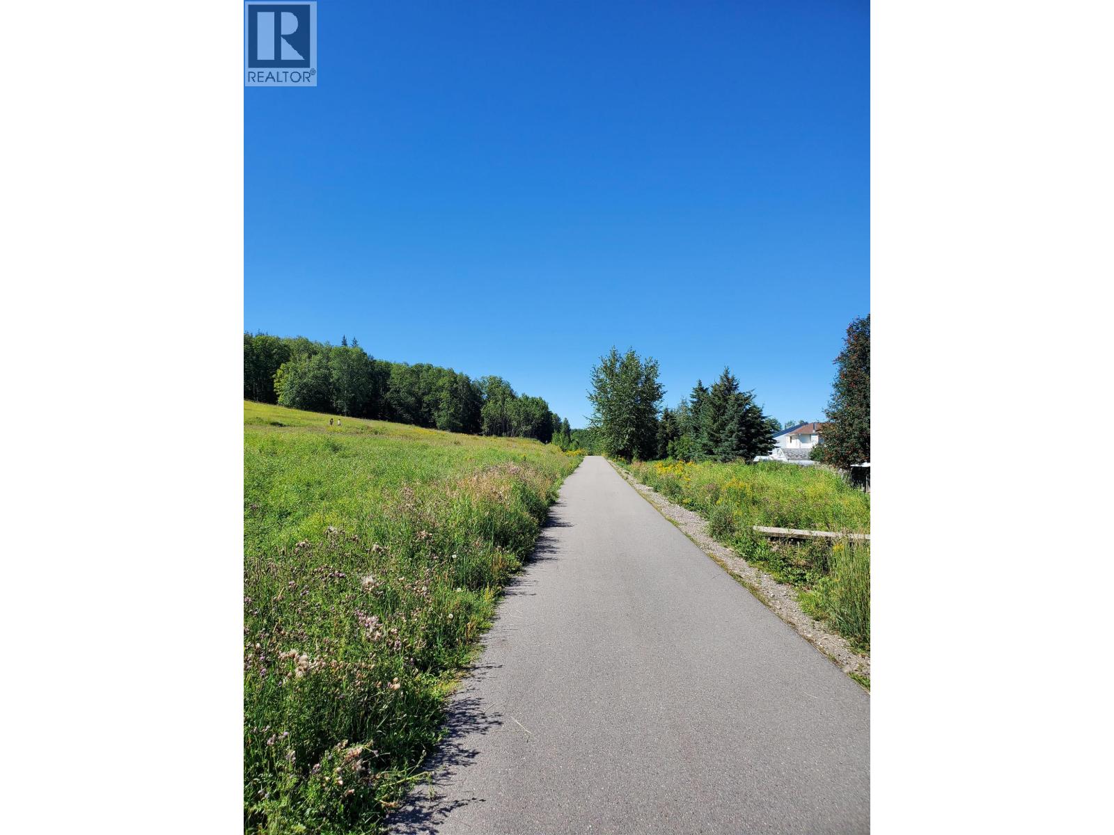 #202 3033 OSPIKA BOULEVARD - 17