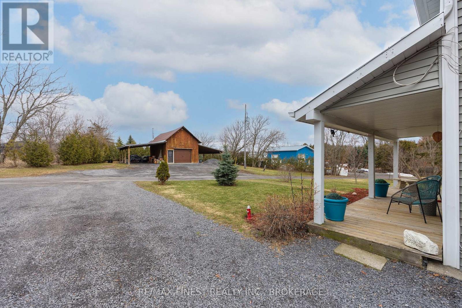 731B COUNTY ROAD 9 - 42
