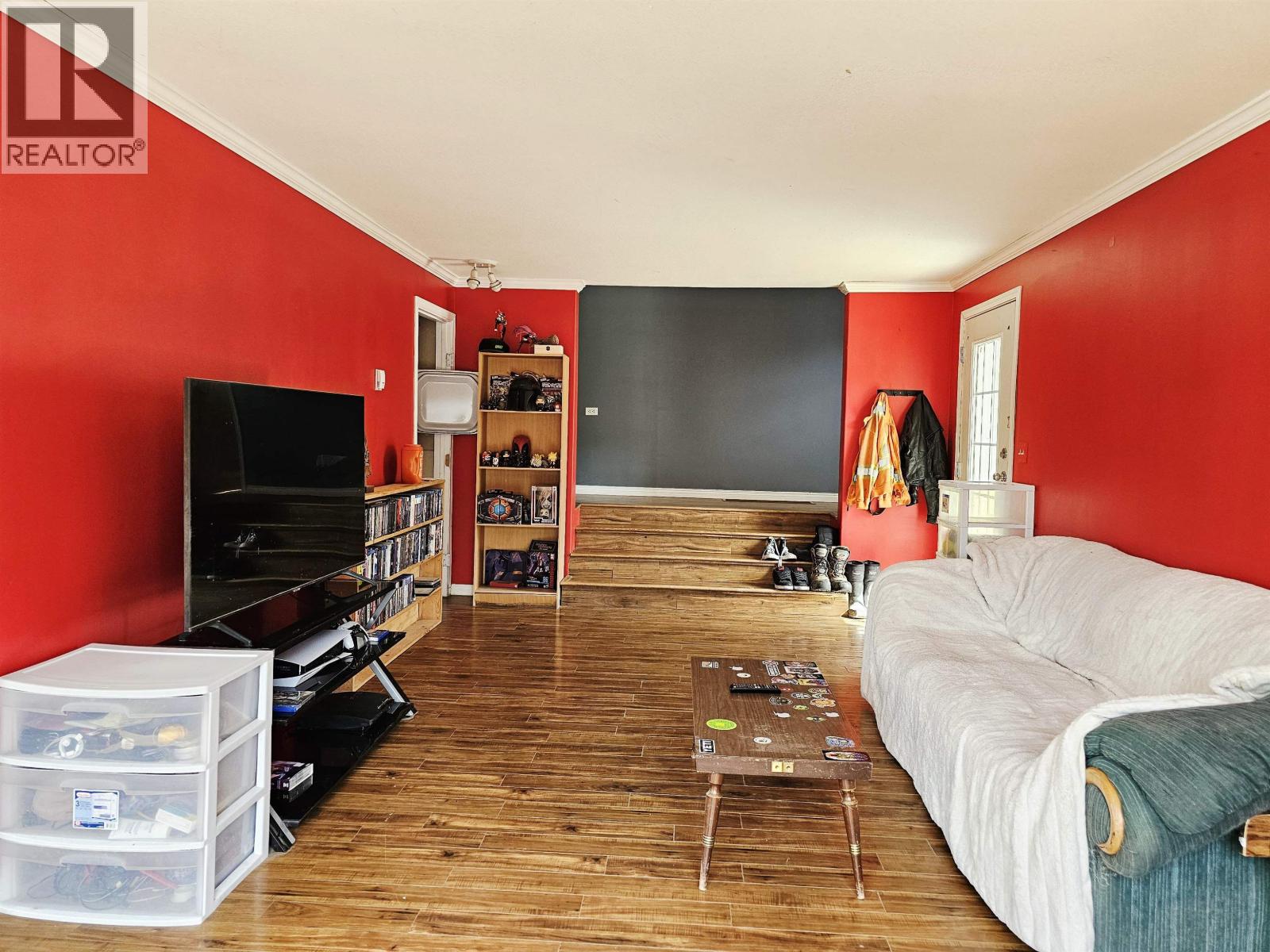 131 6TH AVENUE - 14
