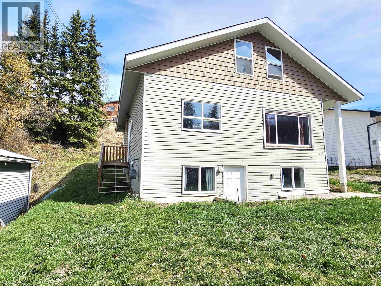 131 6TH AVENUE - 4