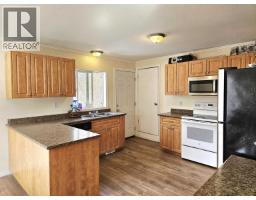 Kitchen - 131 6th Avenue, Burns Lake, BC V0J1E0 Photo 9