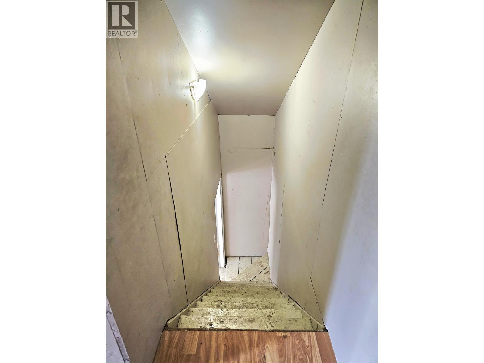 131 6TH AVENUE - 22