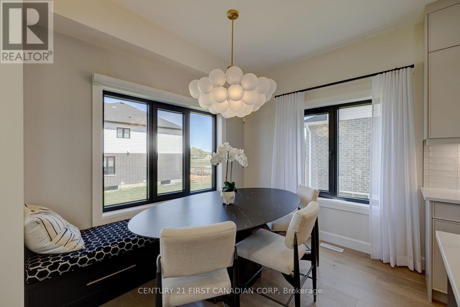 133 BASIL CRESCENT - 12