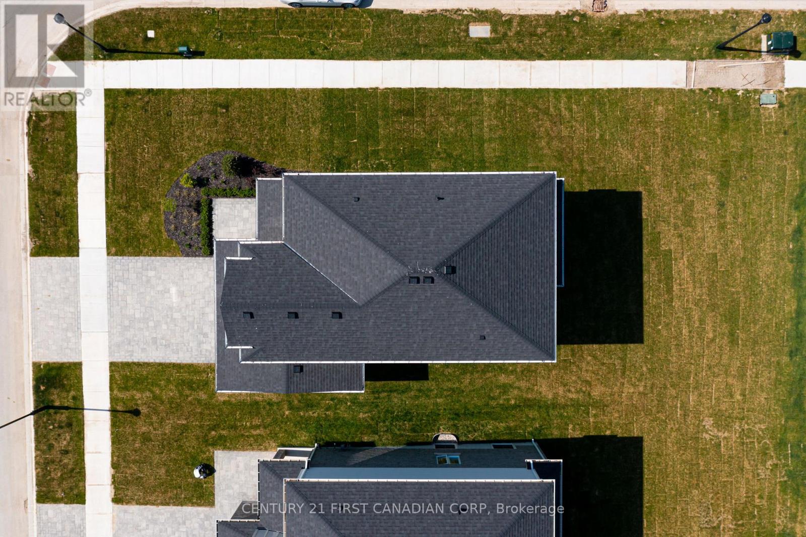 133 BASIL CRESCENT - 35