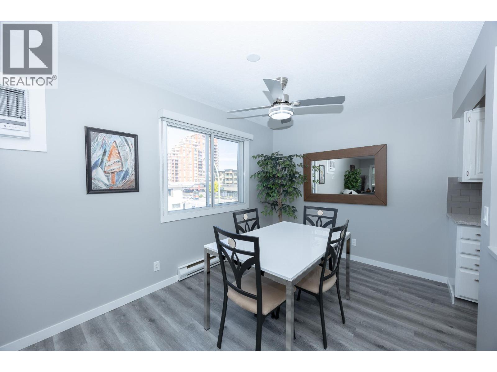 1610 Gordon Drive Unit# 202, Kelowna