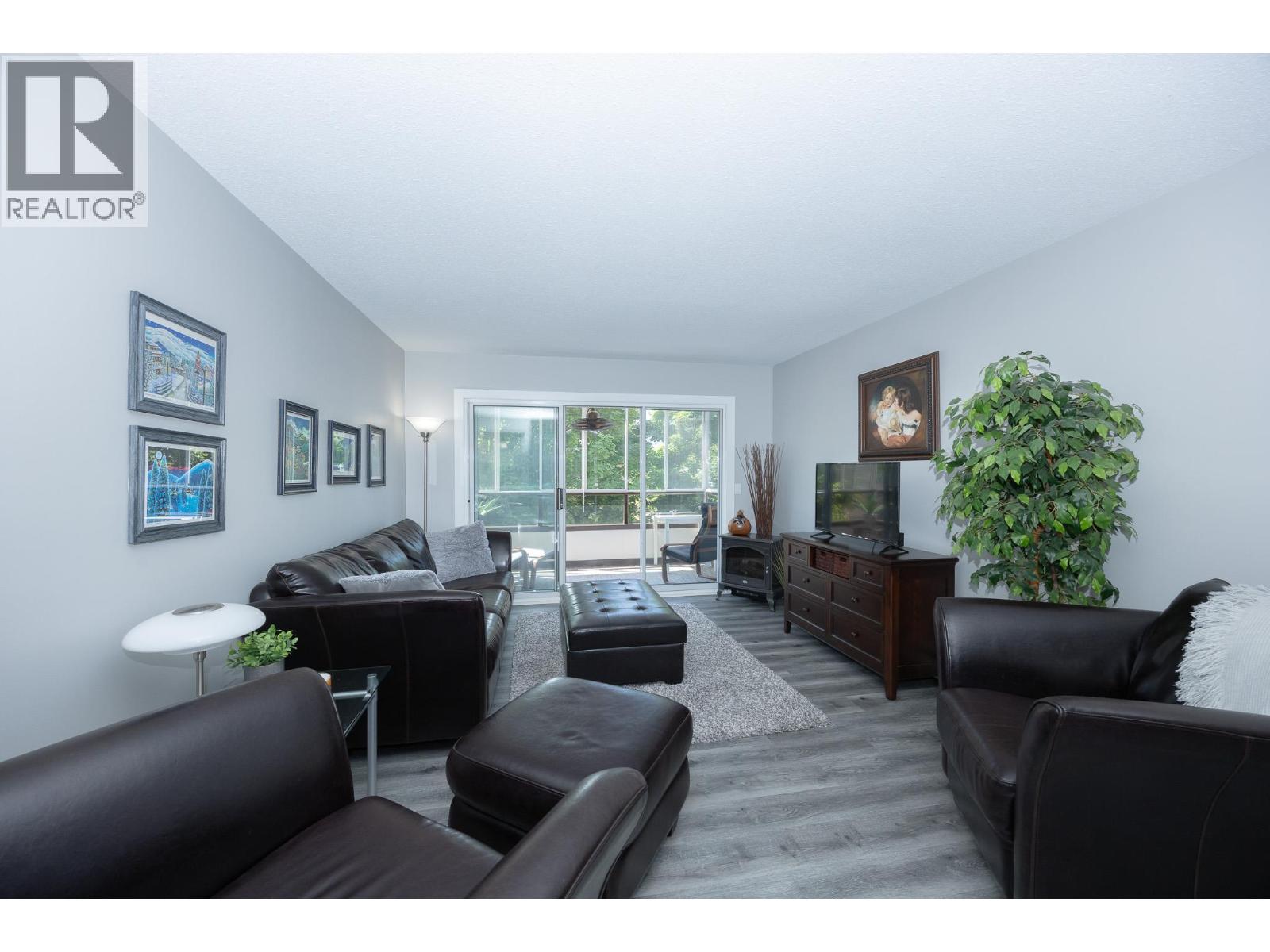 1610 Gordon Drive Unit# 202, Kelowna