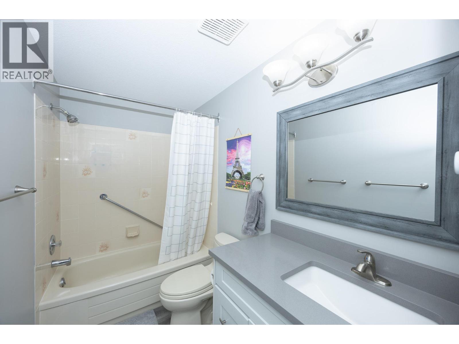 1610 Gordon Drive Unit# 202, Kelowna