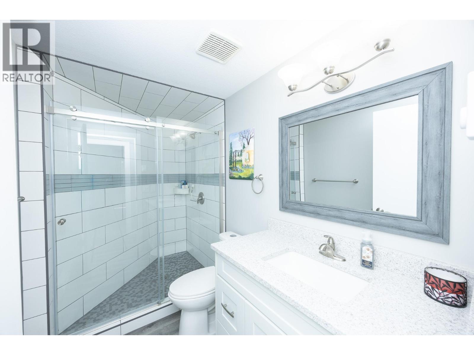 1610 Gordon Drive Unit# 202, Kelowna