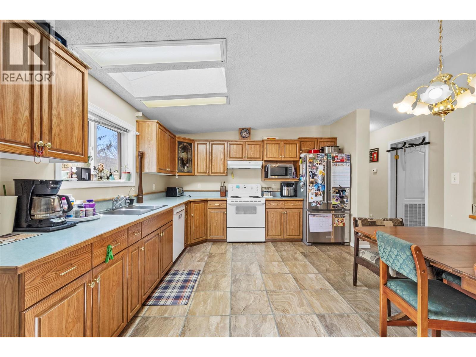 1309 Spruce Avenue - 3