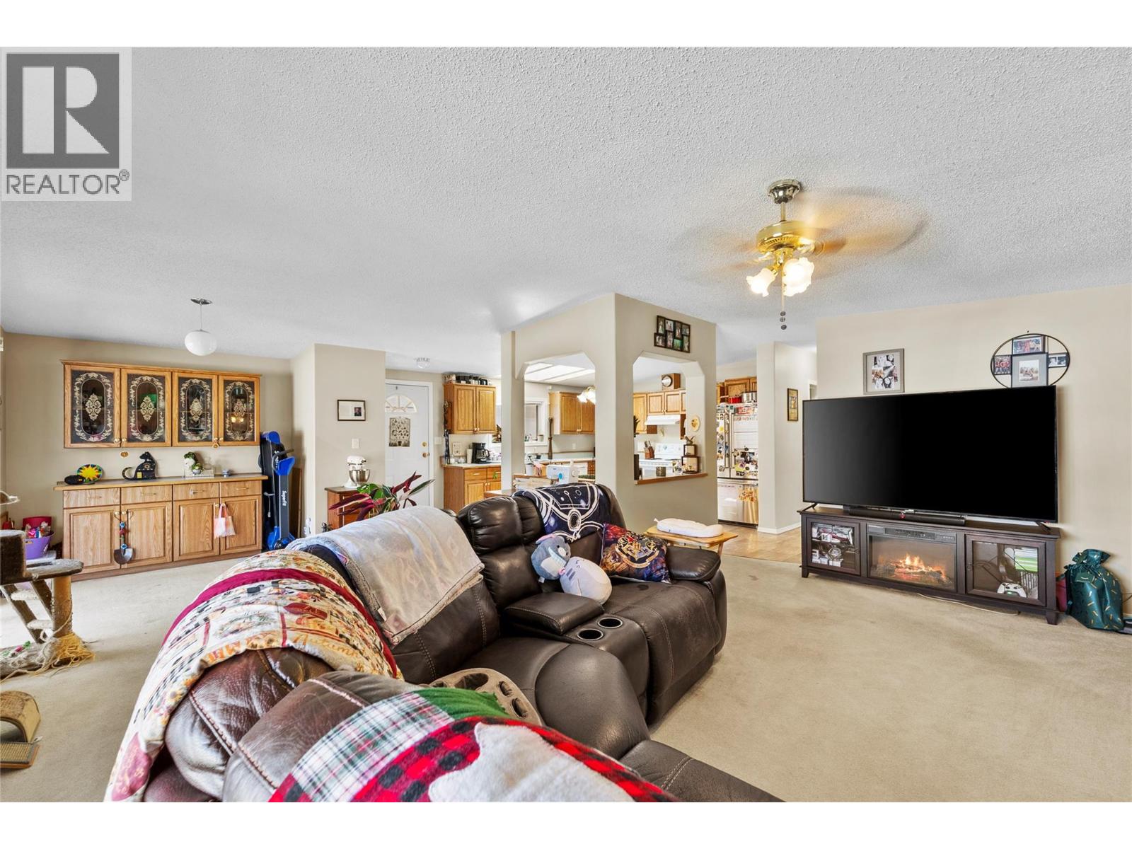 1309 Spruce Avenue - 9