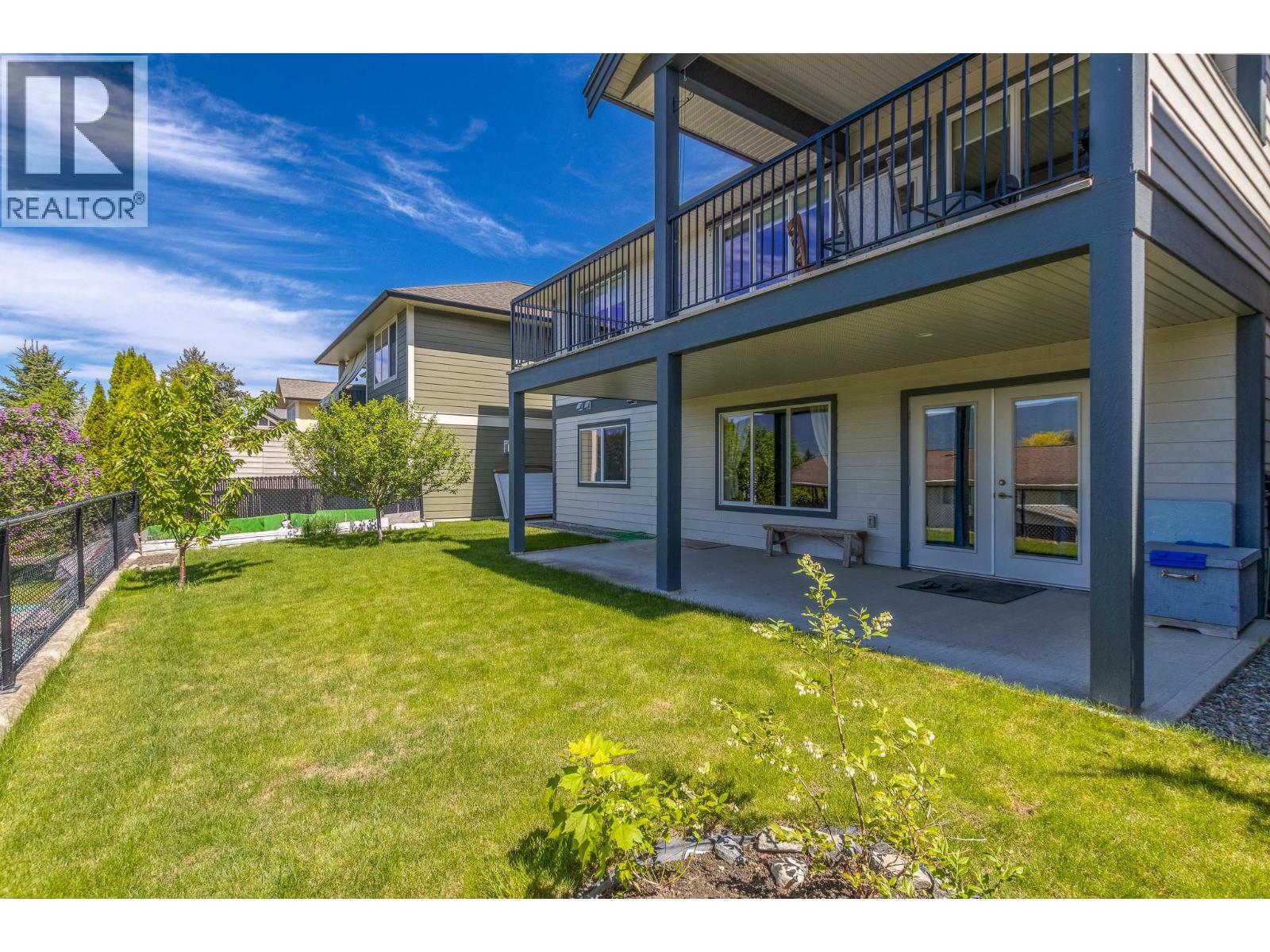  221 24 Street Northeast, Salmon Arm