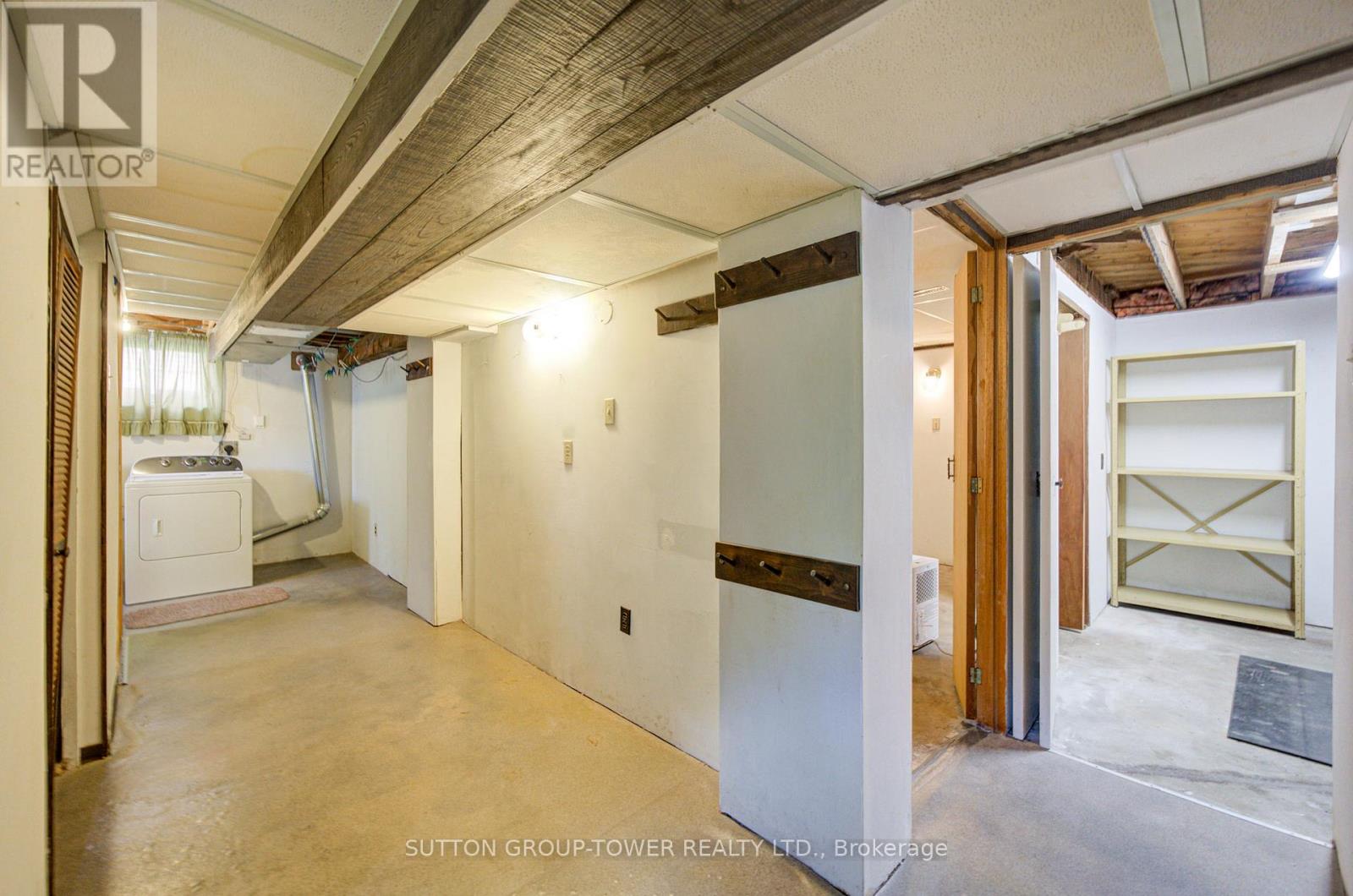 31 MELODY ROAD - 35