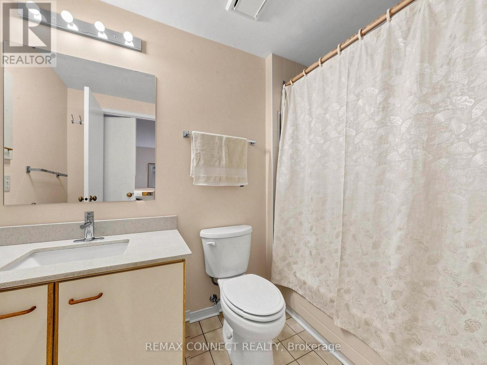 60 STARSPRAY BOULEVARD - 22