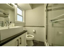 18369 21a Avenue, Surrey, BC V3Z9W2 Photo 15