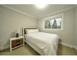 18369 21a Avenue, Surrey, BC V3Z9W2 Photo 8