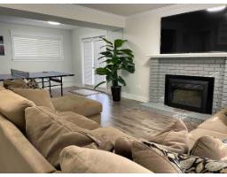 18369 21a Avenue, Surrey, BC V3Z9W2 Photo 14