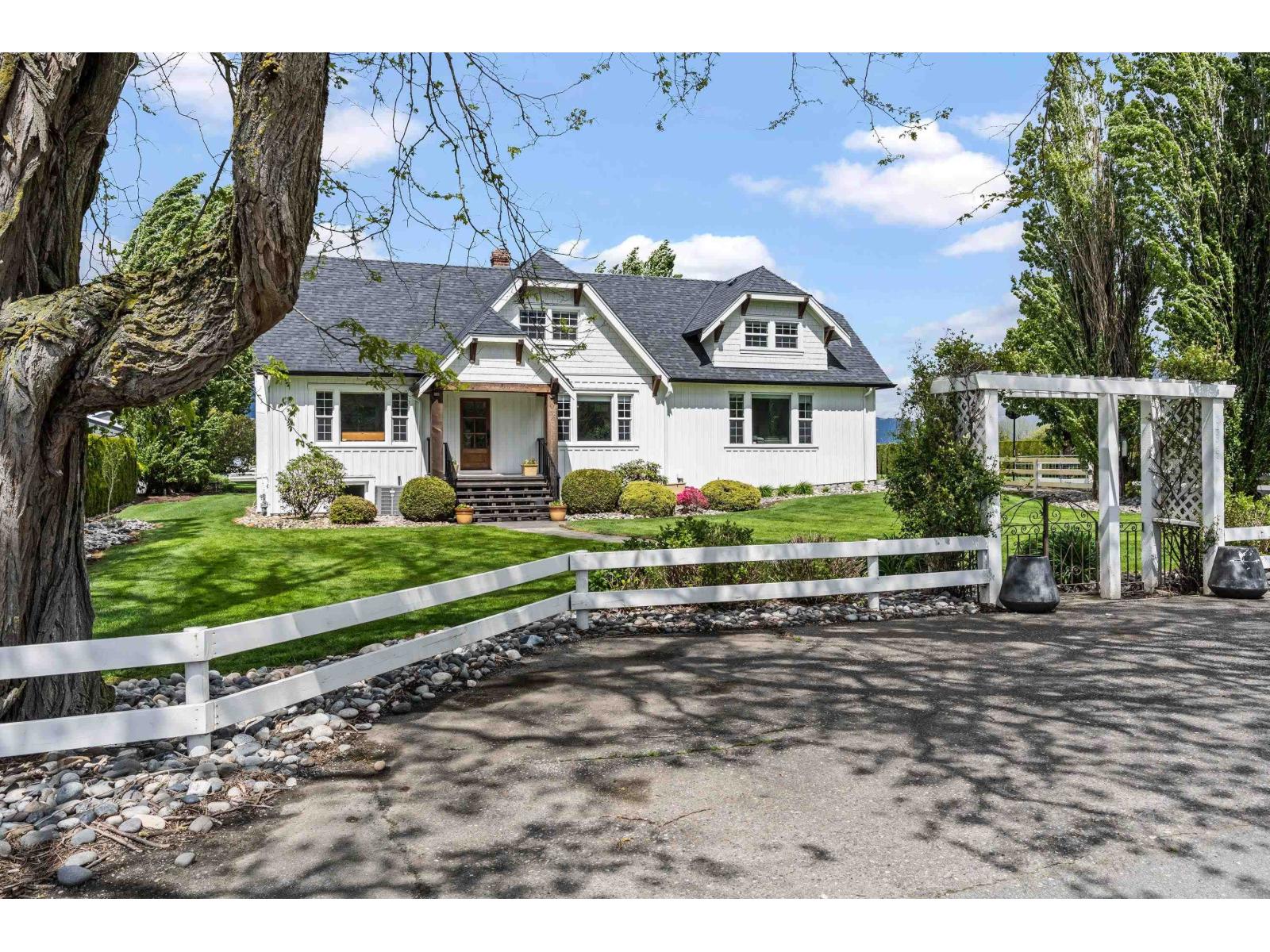42383 SINCLAIR Road - main photo