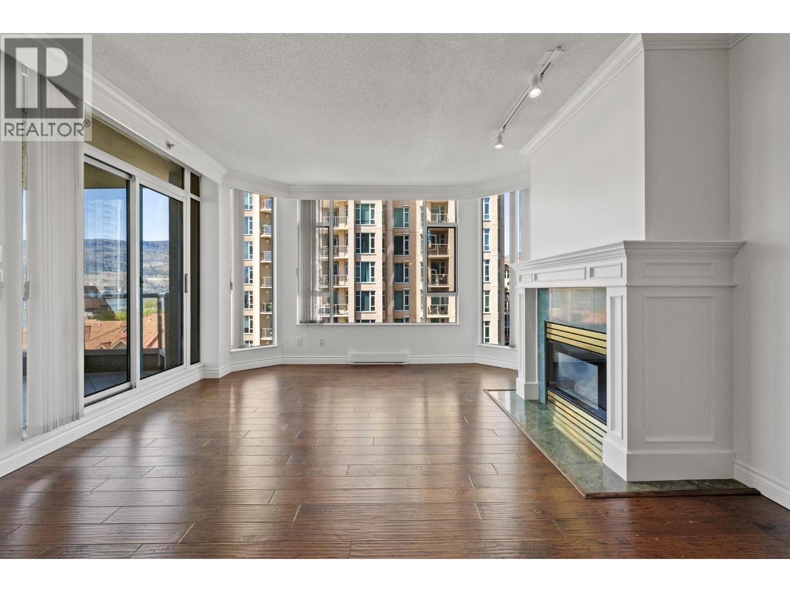 #706 1152 Sunset Drive - Image 3
