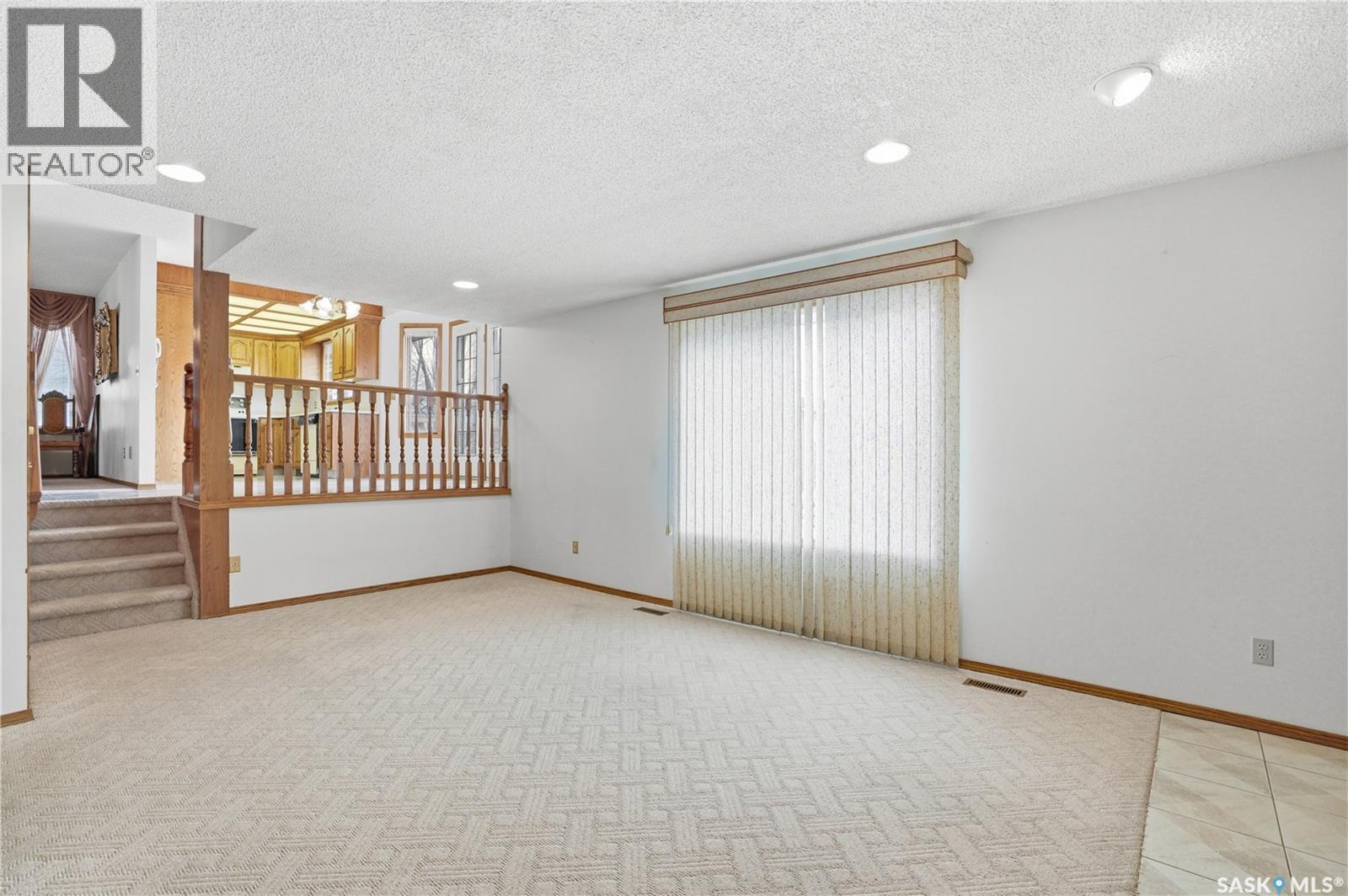 238 S AVENUE N - 32