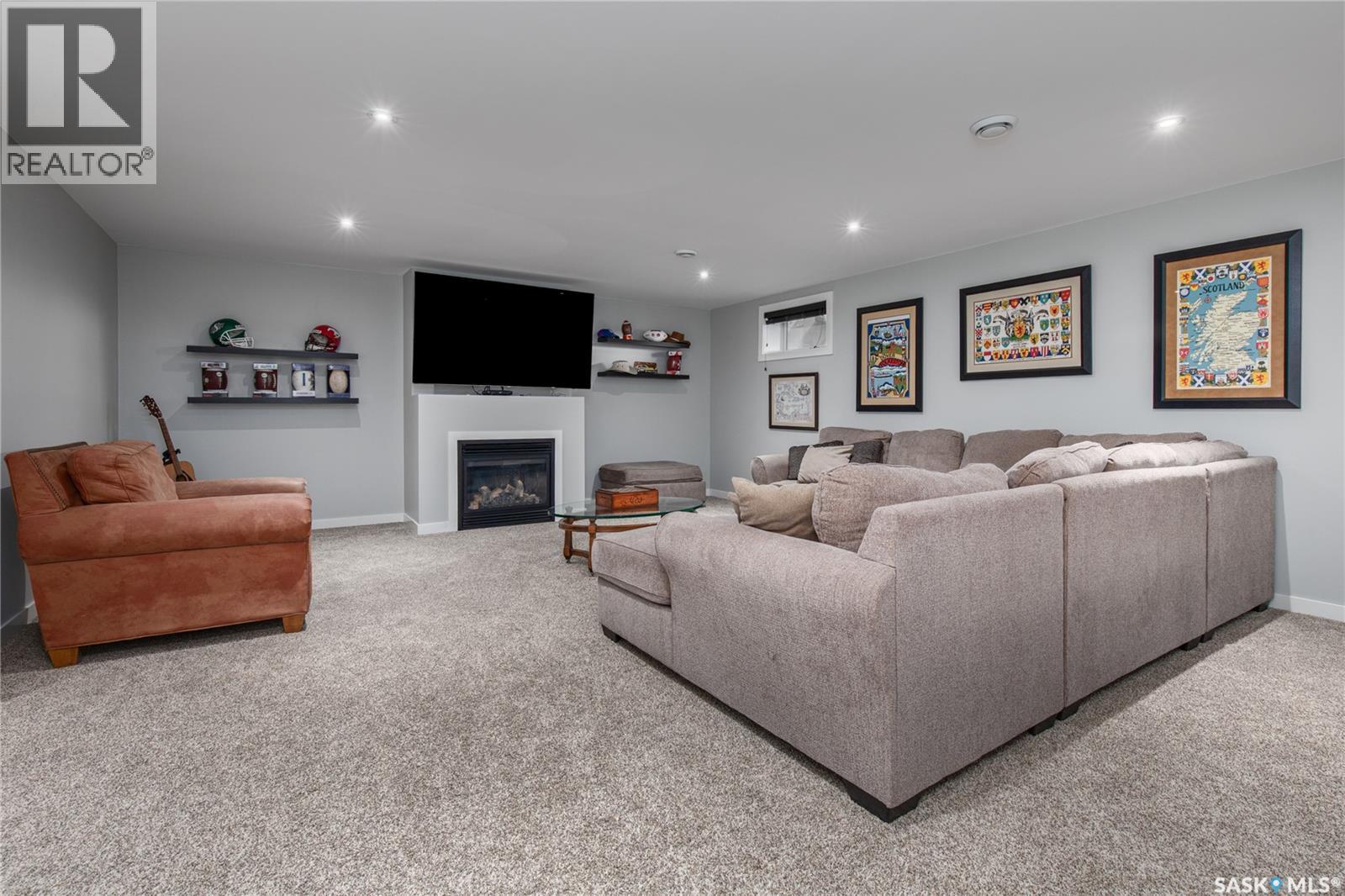 212 Iron Bridge DRIVE - 38