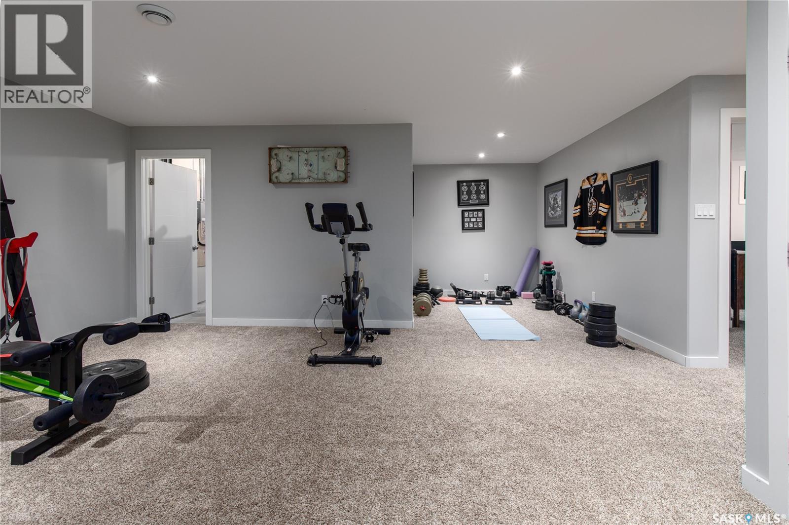 212 Iron Bridge DRIVE - 41