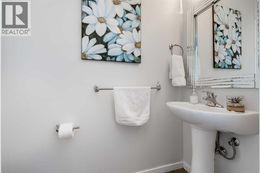2729 Cochrane Road NW - 14