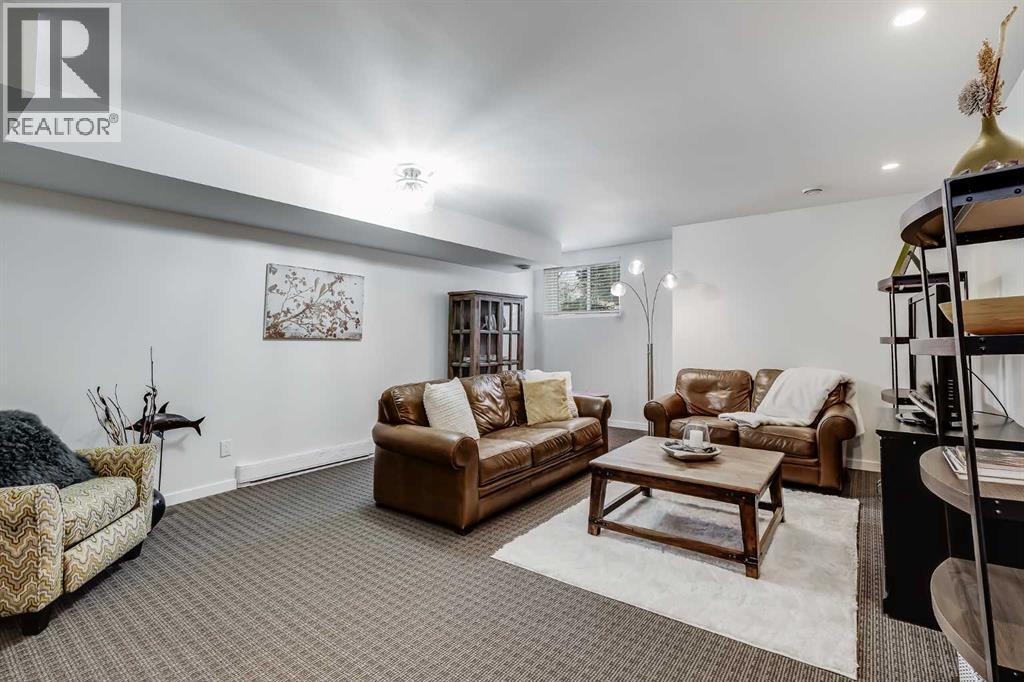 2729 Cochrane Road NW - 31