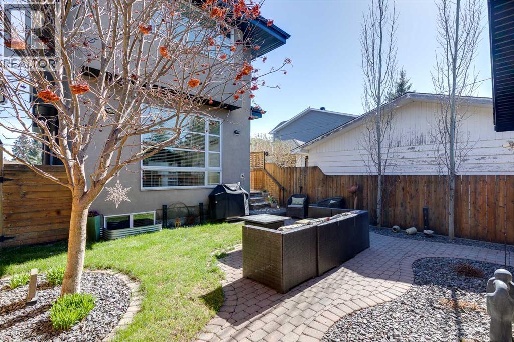 2729 Cochrane Road NW - 39