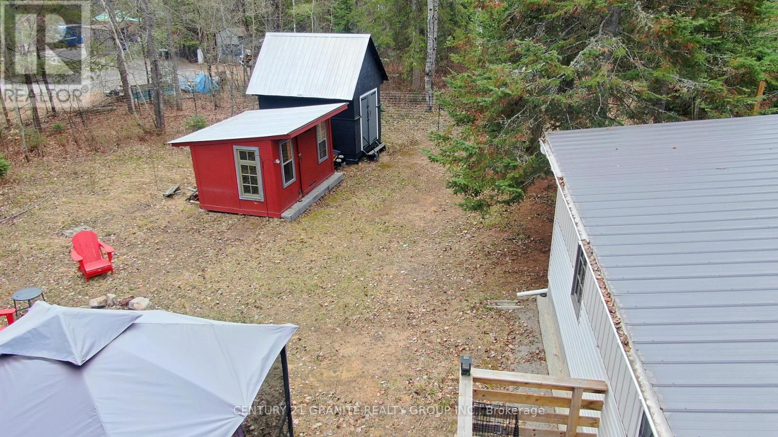 19 HIGH BUSH ROAD - 35