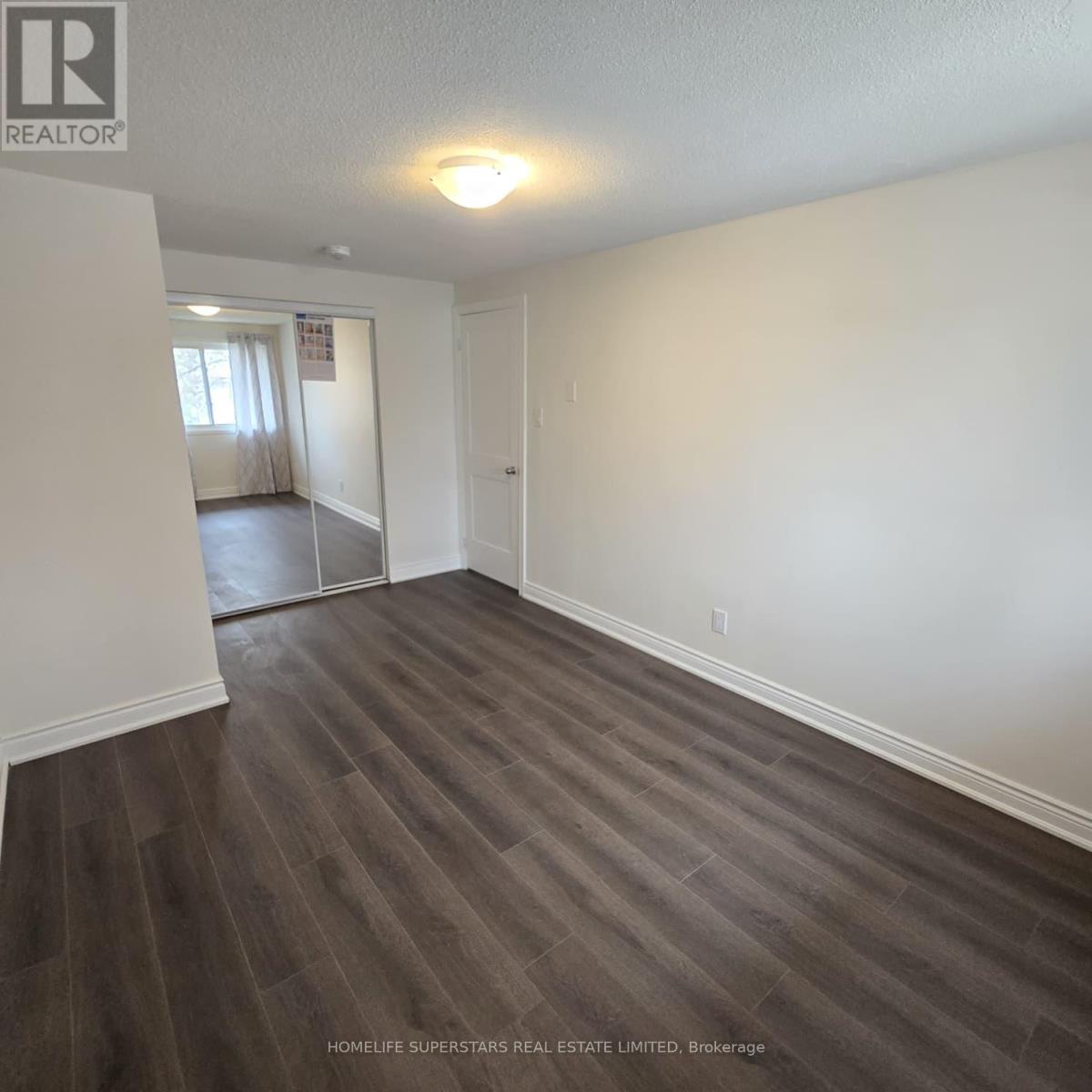 6 GROVE PARK SQUARE - 15