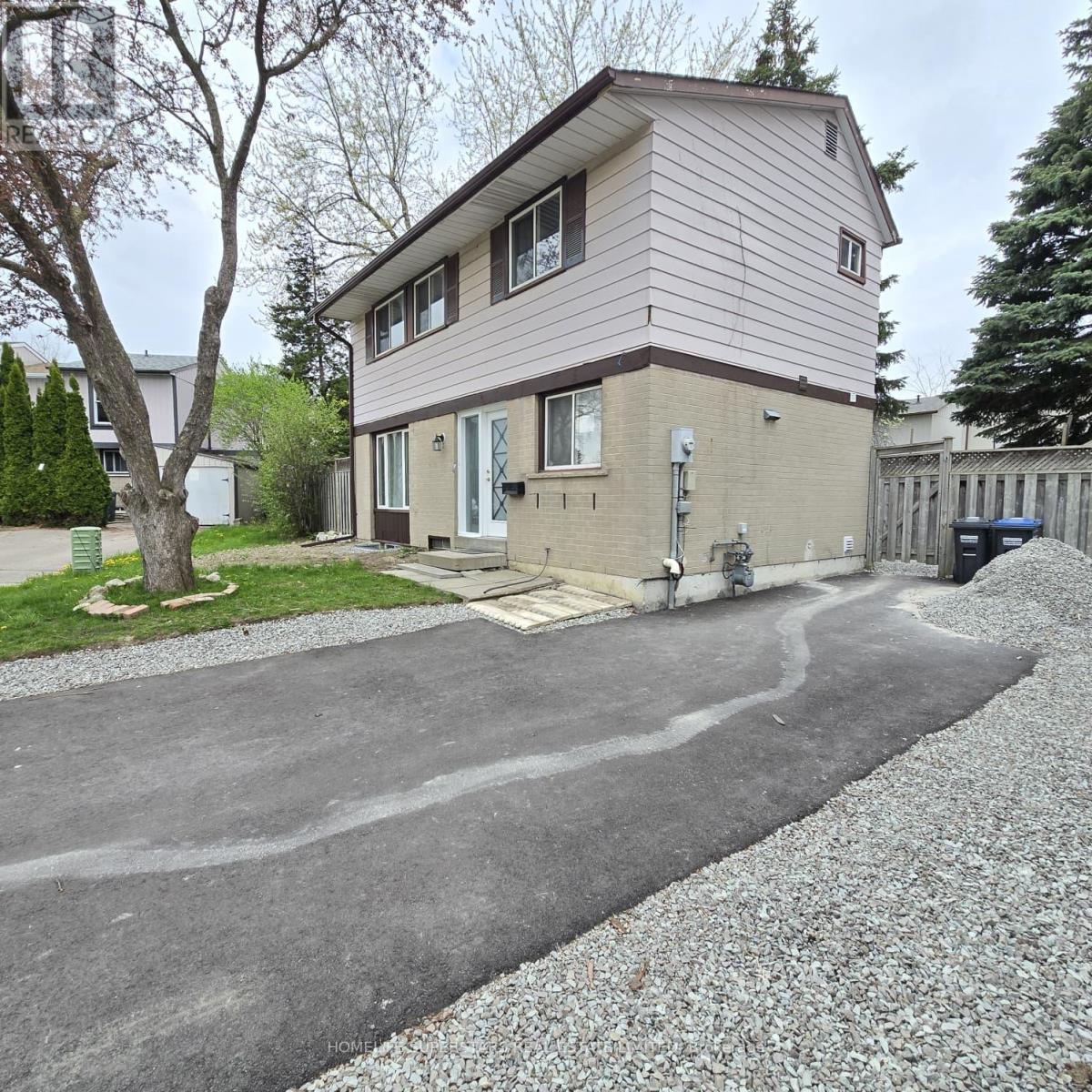 6 GROVE PARK SQUARE - 3