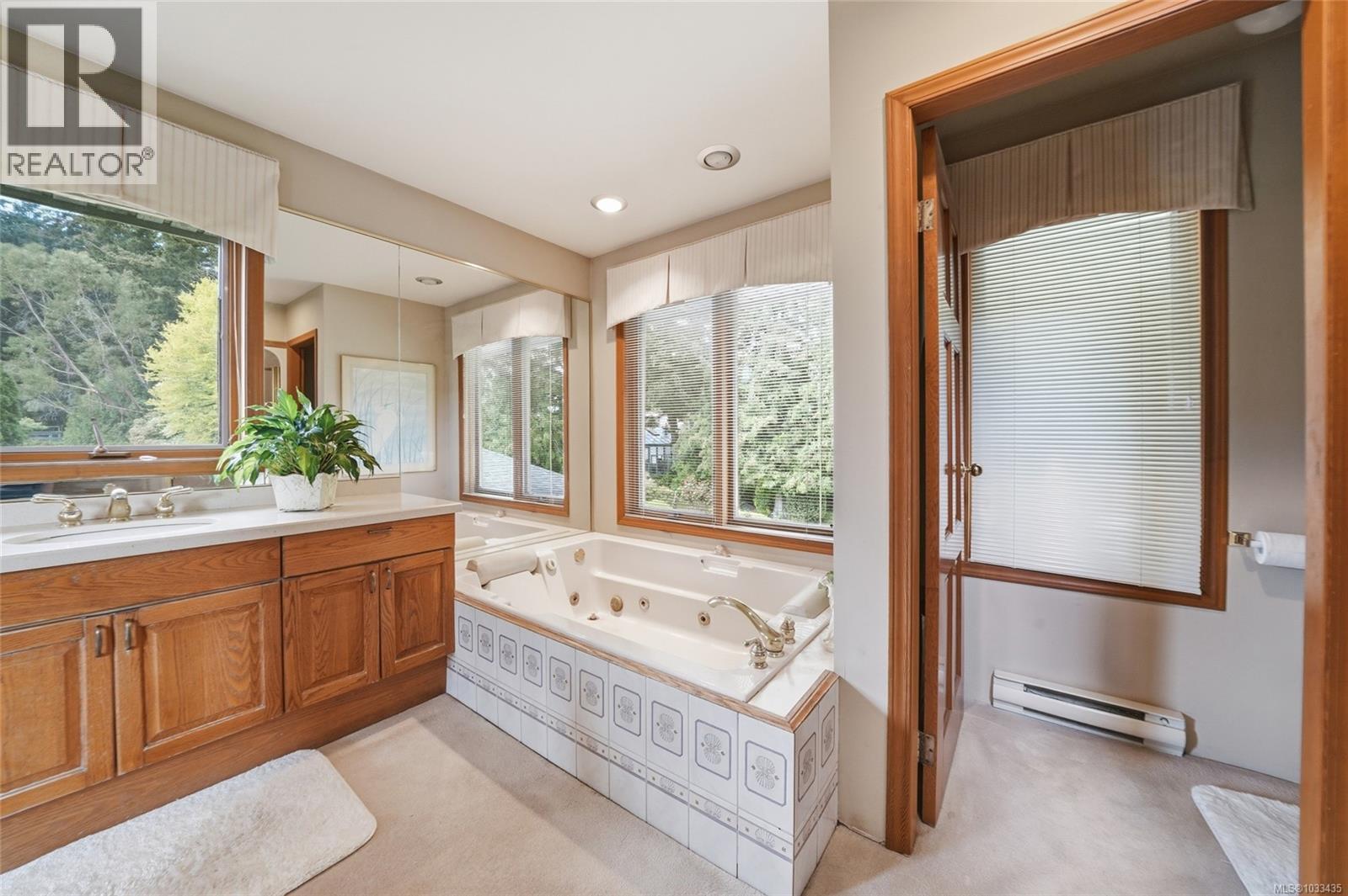 6412 Bryn Rd - 34