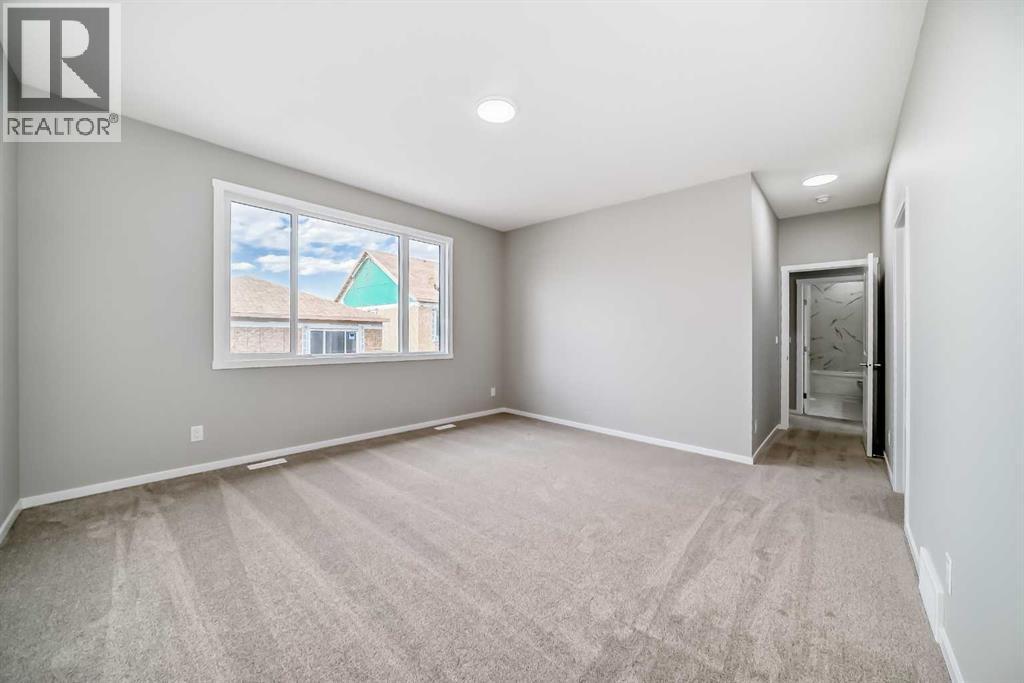 72 Carringwood Rise NW - 22