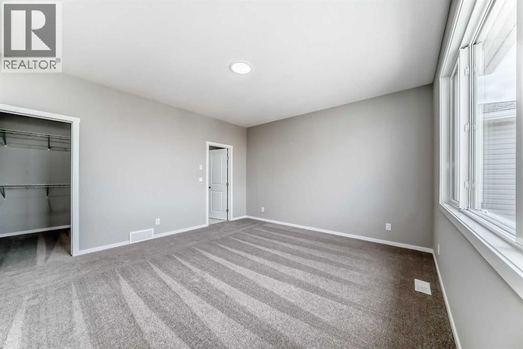 72 Carringwood Rise NW - 21