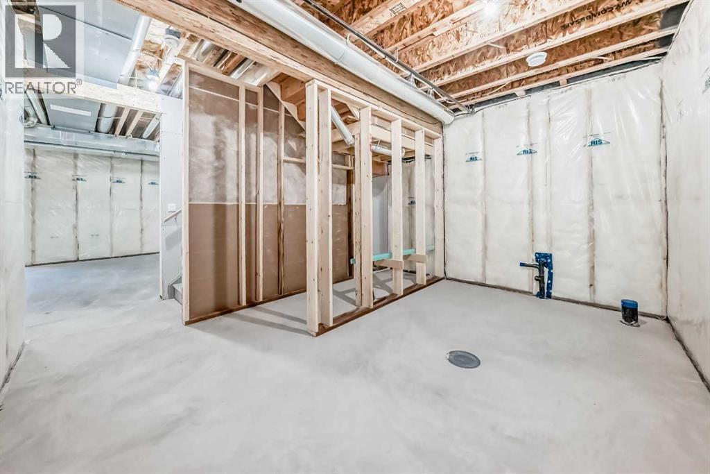 72 Carringwood Rise NW - 42