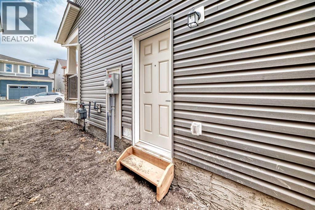 72 Carringwood Rise NW - 49